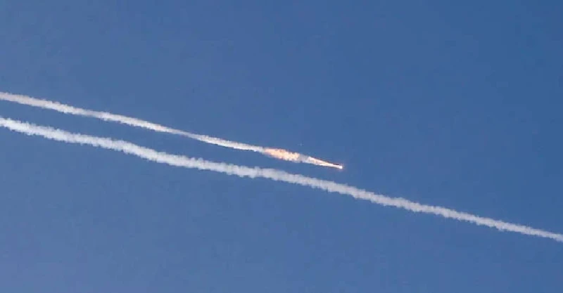 Министерството на отбраната на ОАЕ съобщи за нови атаки от ракети и дронове