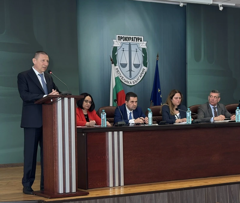 Сарафов: Ние съзнаваме своята отговорност и дълг пред обществото, няма да се поддадем на провокации