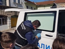 Четвъртокласници от Русе се превърнаха в криминалисти за един ден