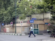 Швейцария и Германия също затварят посолствата си в Иран
