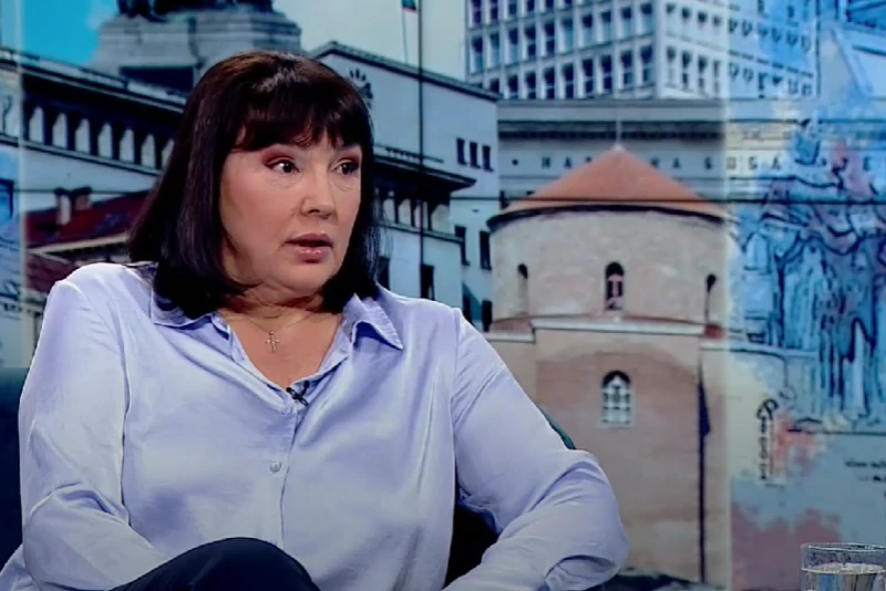 Бетина Жотева: Народът на Иран не е подготвен за смяна на режима