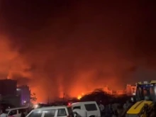 Огромен пожар избухна в Ню Делхи