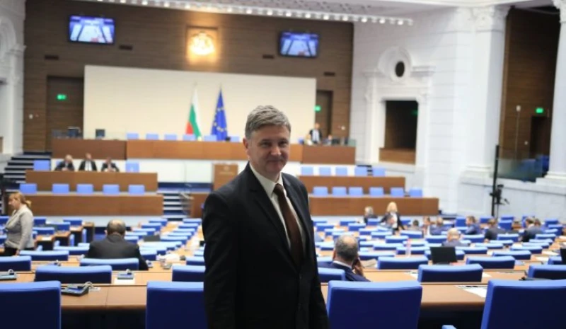 БСП-ОЛ ще подкрепи удължаването на бюджета