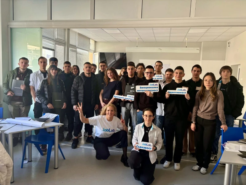 Силен старт на програмата Job Lab на Vivacom, насочена към уменията за бъдещето