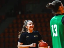 Деница Манолова вече тренира за мача с Украйна