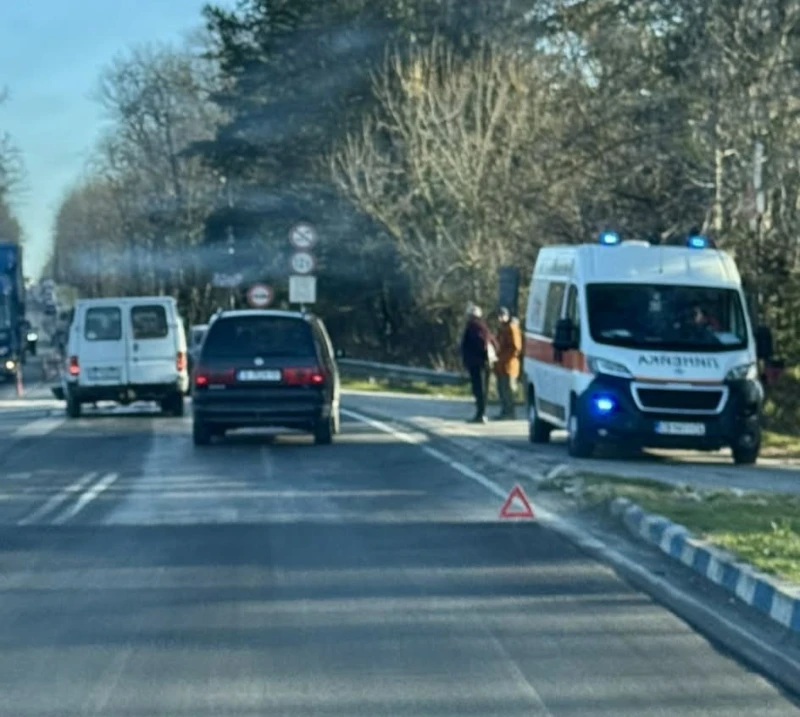 Автобус катастрофира край Харамията