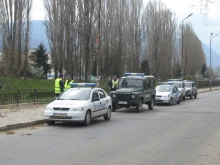 Двама мъже са задържани в Кюстендилско за наркотици и кражба