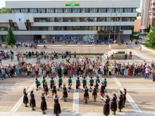 Празник на ямболското хоро събира фолклорни състави от пет края на България