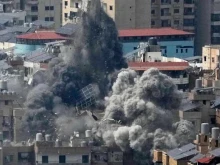 Нова атака към ОАЕ с ирански ракети и дронове