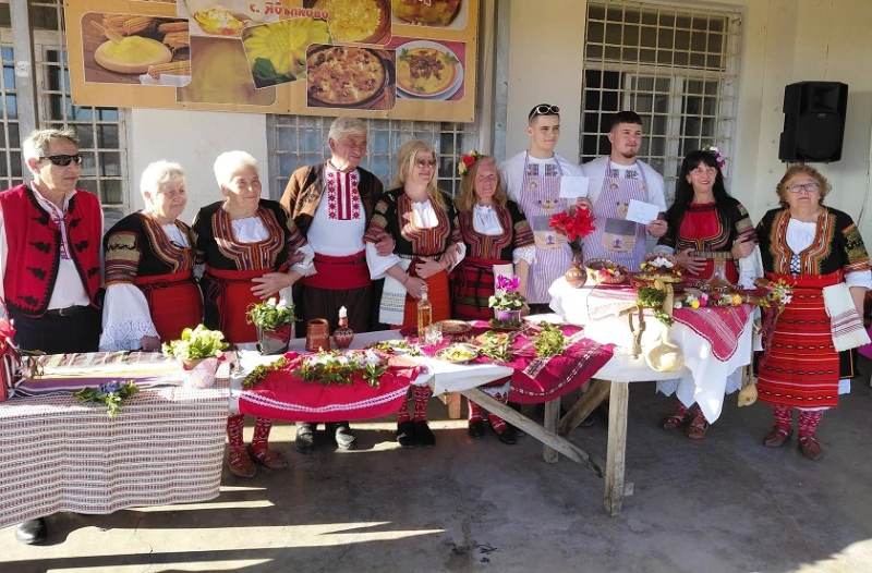 Празникът на качамака събра жители и гости в село Ябълково