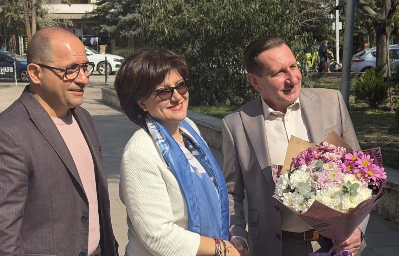 Цвета Караянчева е водачът на листата на ГЕРБ за Пловдив област