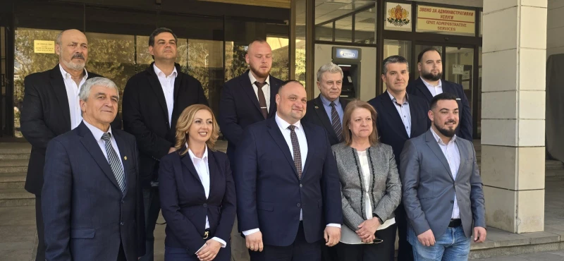БСП-ОЛ регистрира листата си в 17 МИР Пловдив област