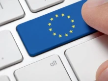 ЕС активира системата за борба с онлайн дезинформацията преди изборите в Украйна