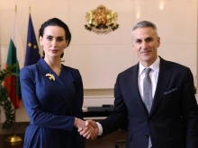 Гюров се срещна с посланичката на Украйна в България