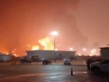Петима души загинаха при огромен пожар в рафинерия в Мексико
