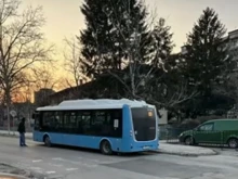 Нападнаха шофьор на автобус в Русе