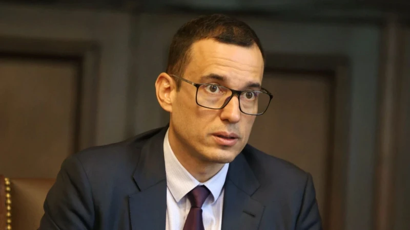 Васил Терзиев: По изчисления на СО, всеки тон отпадък, попаднал в сивия контейнер, струва на софиянци около 200 евро