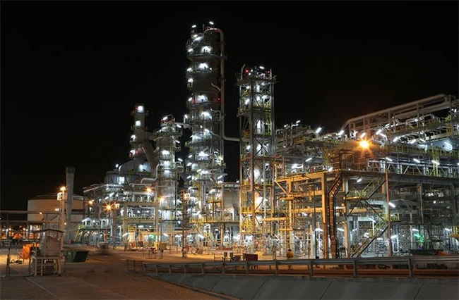 Reuters: Катар евакуира комплекса за втечнен природен газ в Рас-Лафан заради заплахите от Иран