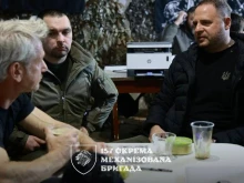 Ермак все пак "спази" обещанието си да отиде на фронта – придружи Шон Пен