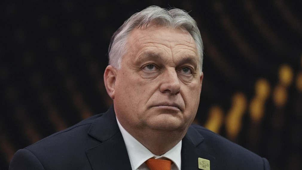 Унгарското правителство реши да забрани на трима украински граждани да