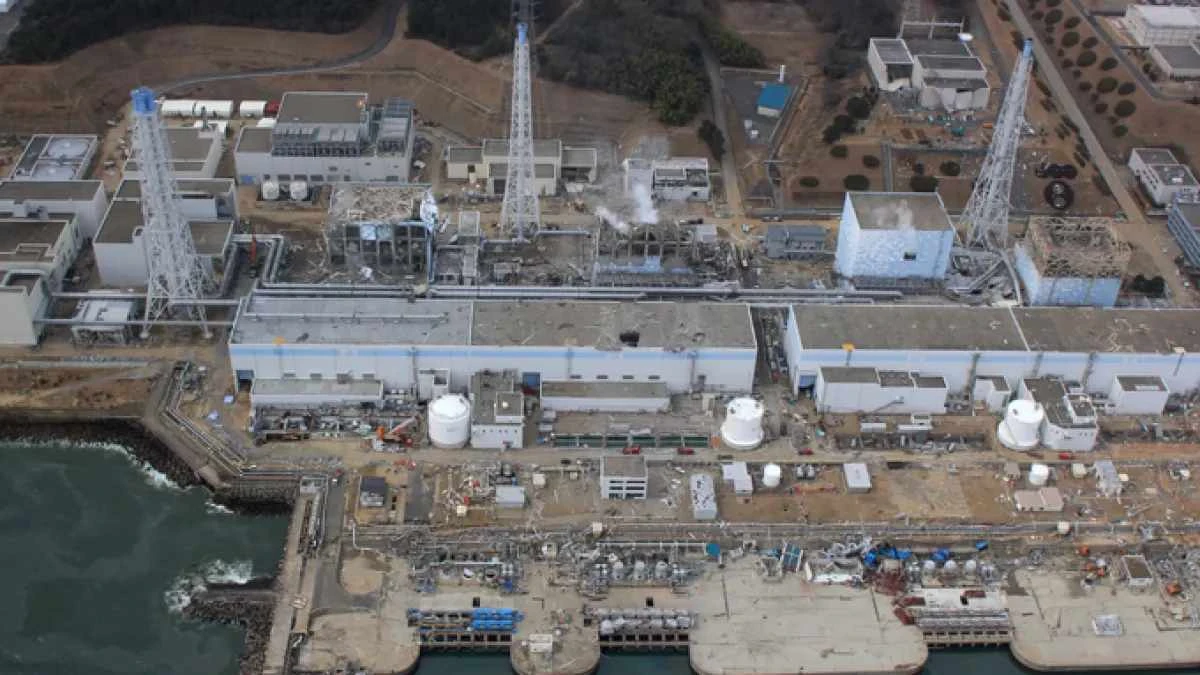 TEPCO: Открита е дупка в дъното на реактор 3 на авариралата атомна електроцентрала ''Фукушима''