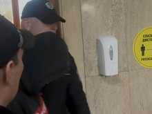 Окръжен съд – Бургас остави в ареста Иван Иванов, който нападна и наръга с нож млада жена
