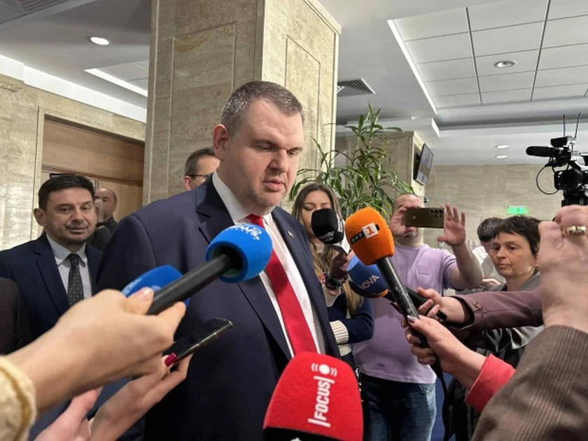 Делян Пеевски: Гюров е пуснал медийна димка!