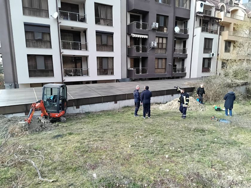 Изключително сложна спасителна операция се увенча с успех в Благоевград