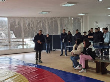 Стадионът в Златоград вече разполага с автоматичен външен дефибрилатор