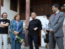 За първи път в България изложба "Пергамент" на сръбския автор Лепосава Милошевич - Сибинова