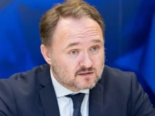 FT: ЕК призова държавите от ЕС да ускорят зареждането на своите газови съоръжения