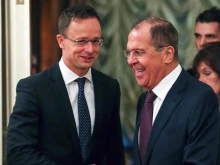 WP: Сиярто редовно е докладвал на Лавров срещите на ЕС