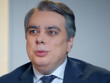 Асен Василев: Не съм гей! В момента няма място за любов в живота ми