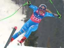София Годжа вдигна малката световна купа в Супер-Г