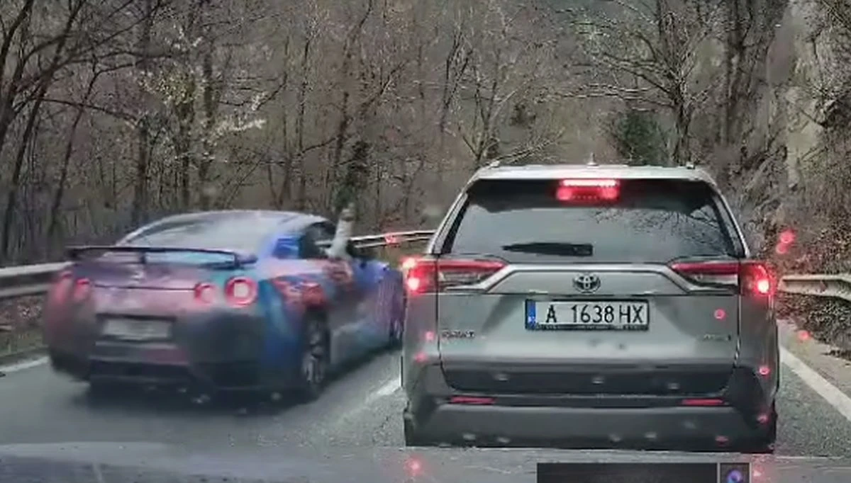 Бързащ хасковлия поздрави "балъците", спазващи правилата