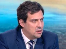 Експерт: Не мисля, че бензинът ще стигне 1,6 евро, но на някои бензиностанции дизелът вече е толкова
