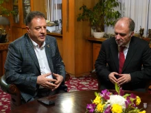 Министърът на културата дойде във Велико Търново заради свлачище