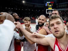 Везенков и компания с тежко гостуване в Евролигата тази вечер