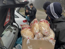Ученици помогнаха на възрастни хора в Пловдив