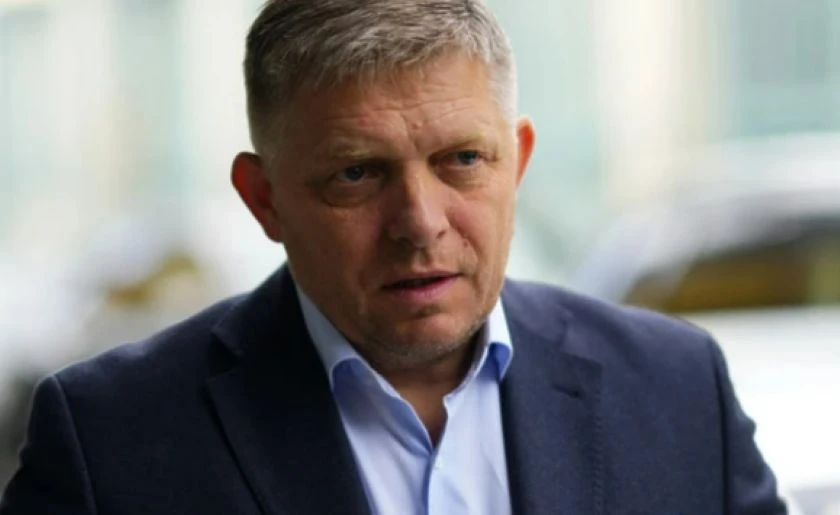 Фицо заяви, че не вижда проблеми в споразумението на Лавров и Сиярто за изборите в Словакия
