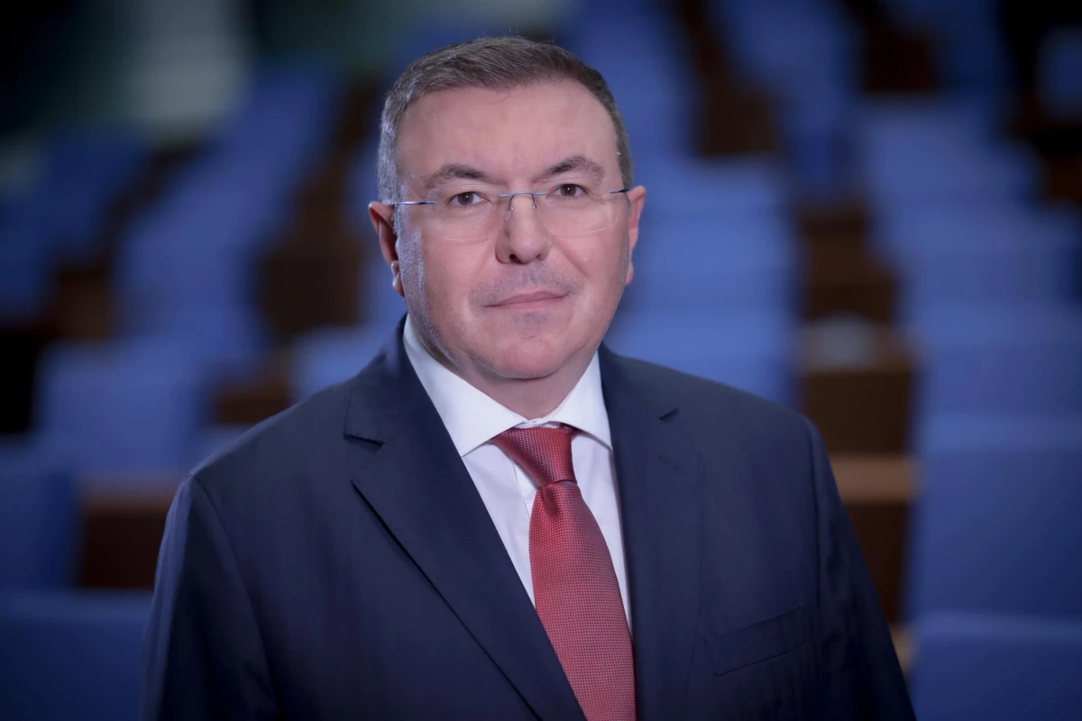 Проф. Костадин Ангелов: Здрава държава се гради с разговор