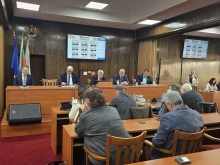 Отложиха приемането на годишния отчет за дейността на обществения посредник на община Русе за 2025 г. 