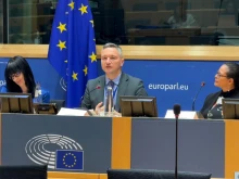 Вигенин: Демокрацията не може да се защитава без силно гражданско общество