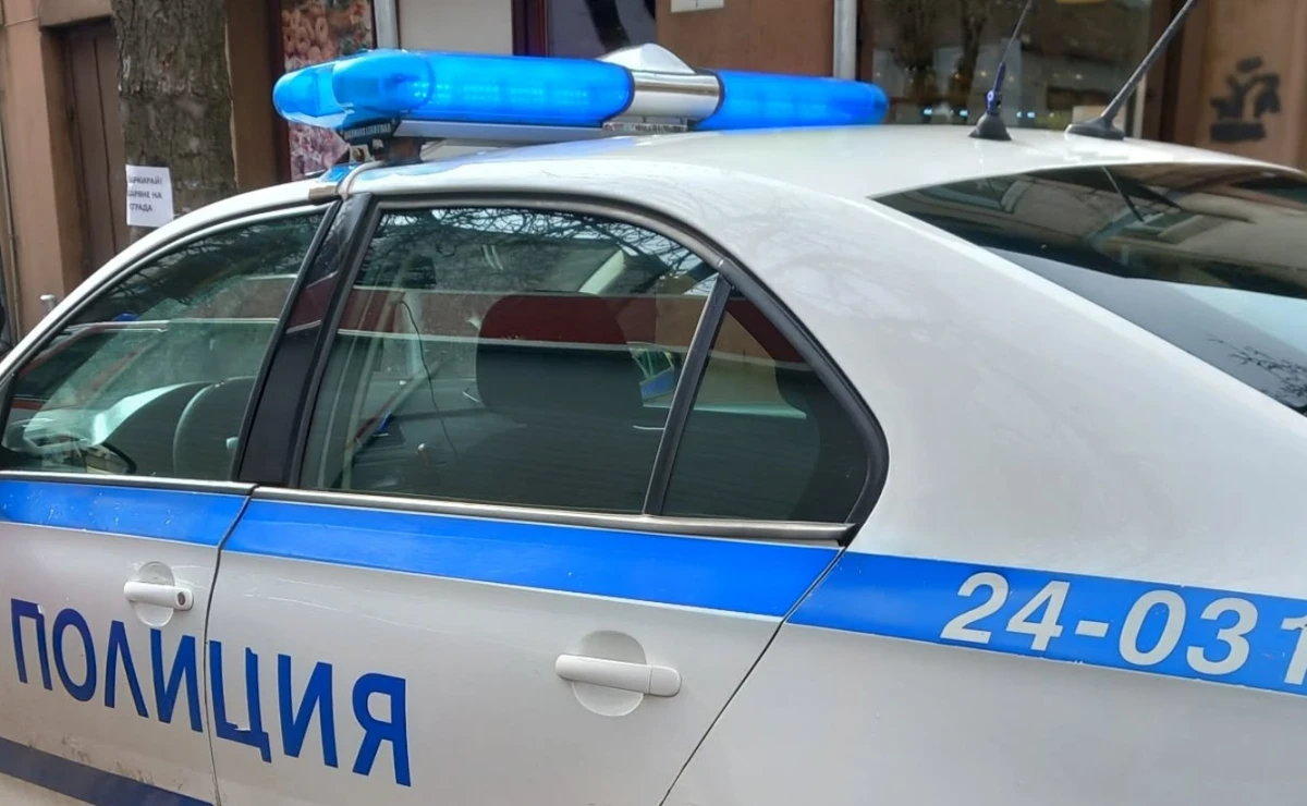 Жена наръга с нож четирима души пред метростанции в София