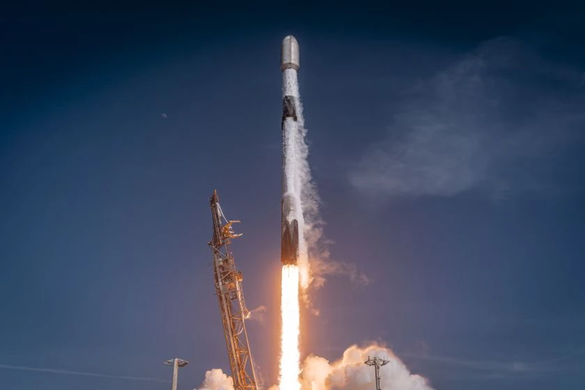 SpaceX с ново изстрелване на 25 сателита от мрежата Starlink