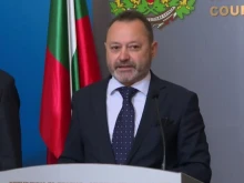Министър Найденов: Спрях обществената поръчка за мантинели, нещата са опорочени в техническите изисквания