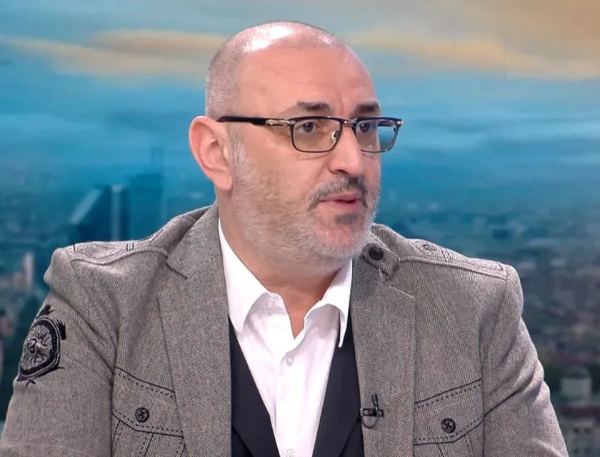 Керемедчиев: Преговорите изглеждат тайни, а Тръмп говори повече, отколкото реално се случва