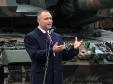 Полският президент подписа закон, декриминализиращ поляците, воюващи на украинска страна
