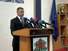 ������, �������� �������� ���� � �����, � ��������� �� �������� ������ �� �������