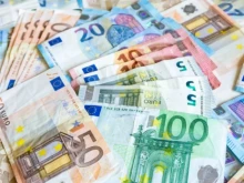 Франция ще отпусне 70 милиона евро за компенсиране заради цените на горивата